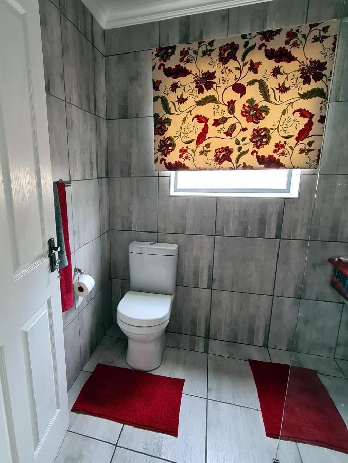Villa Dubaai Mossel Bay Bagian luar foto